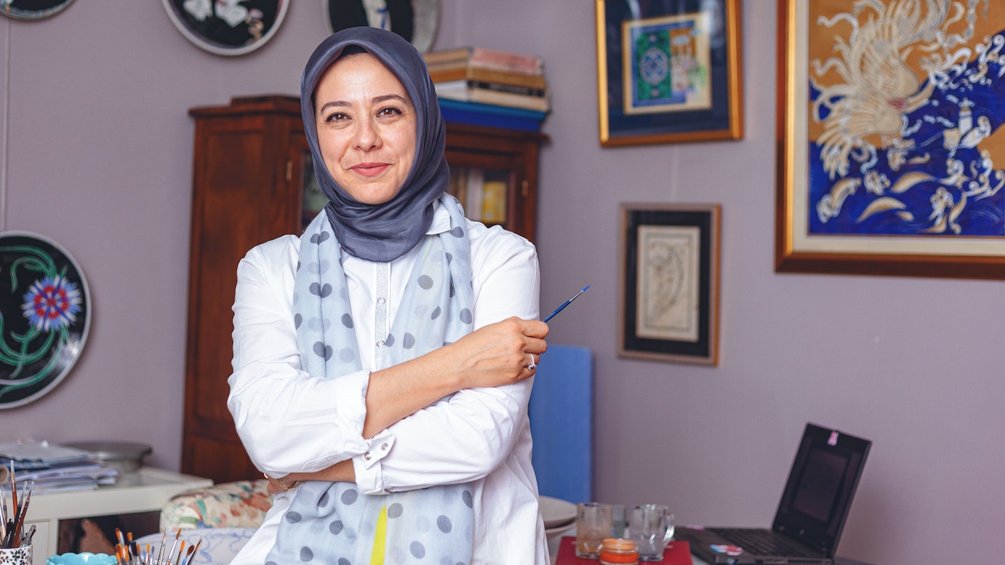 Traditional Turkish Tile and Ceramic Art with Fatma