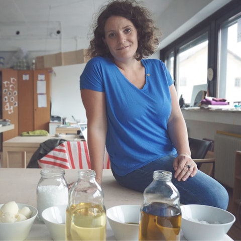 Lean salt soap making with Anja.