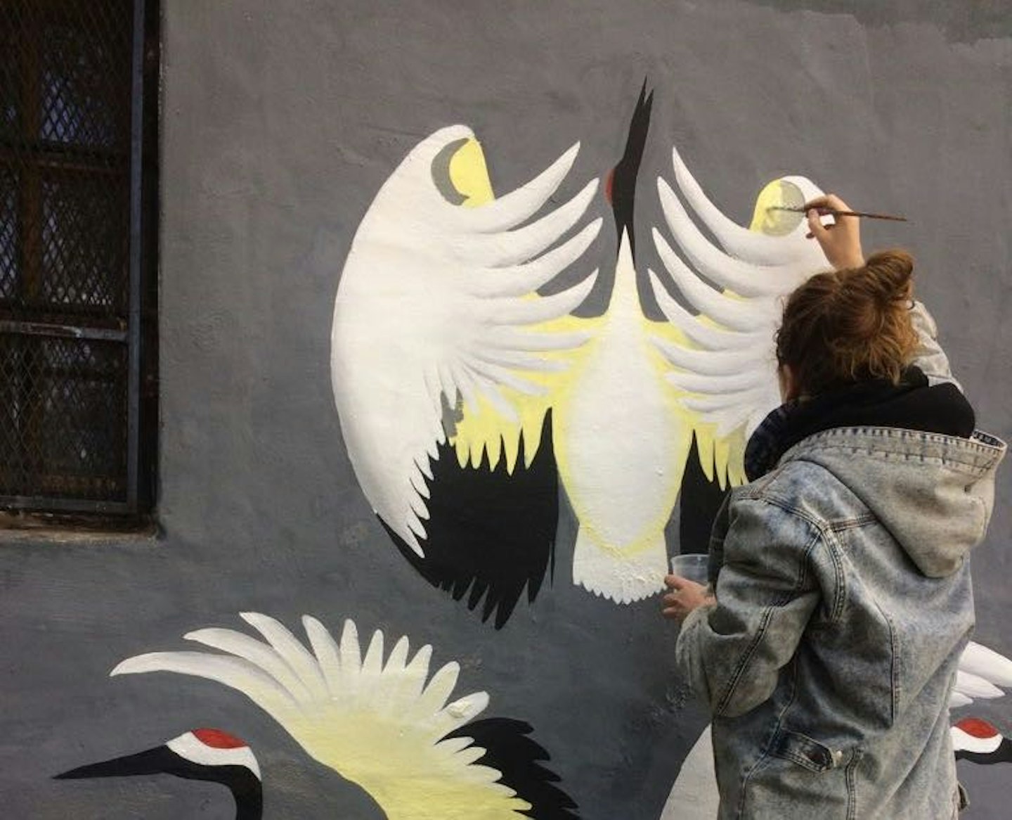 "Read Marleen's unique solo female travel experience in Argentina | She learned the entire mural process from start to finish and created her own piece of street art.  #vawaa #art #artist #solotravel #travel #argentina #buenosaires #wallmurals #murals #urbanart #streetart"