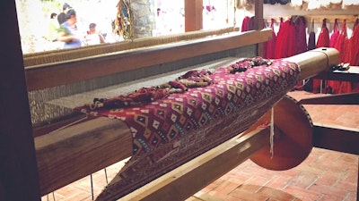 Traditional weaving techniques taught by Zapotec artisans, living in Oaxaca, Mexico. Stay and learn with them how to weave and naturally dye textiles.  #creativevacation #vawaa #travelmexico #oaxaca #creativity #naturalfabricdyeing #naturaldyes #slowtravel #cochineal #crafts #howtomake