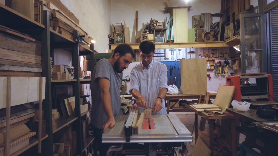 Working with different woods, make your own toys.