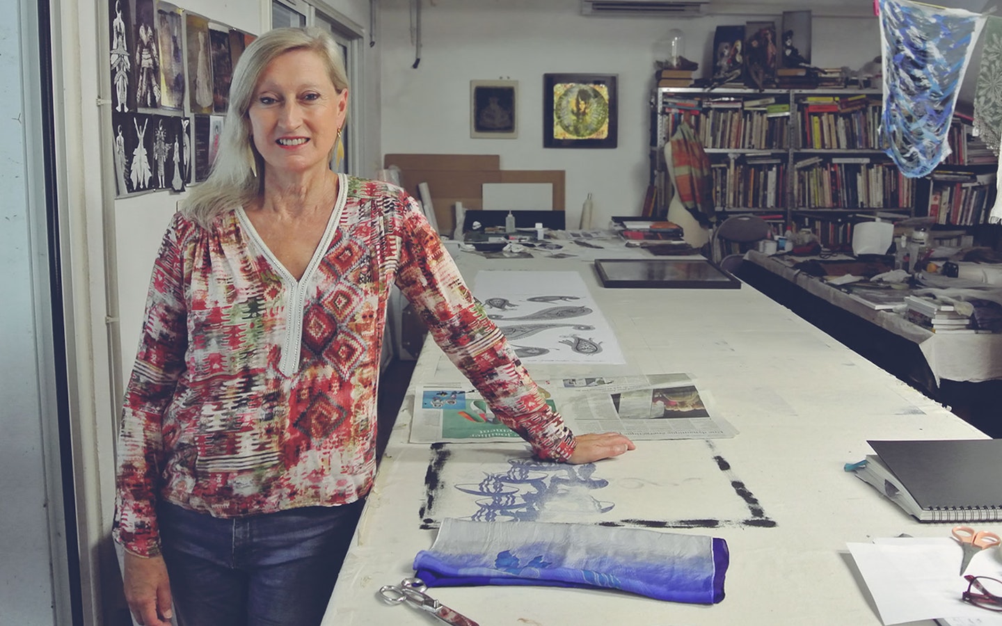 Learn textile printing with Andrea in her studio in Bayonne, France.