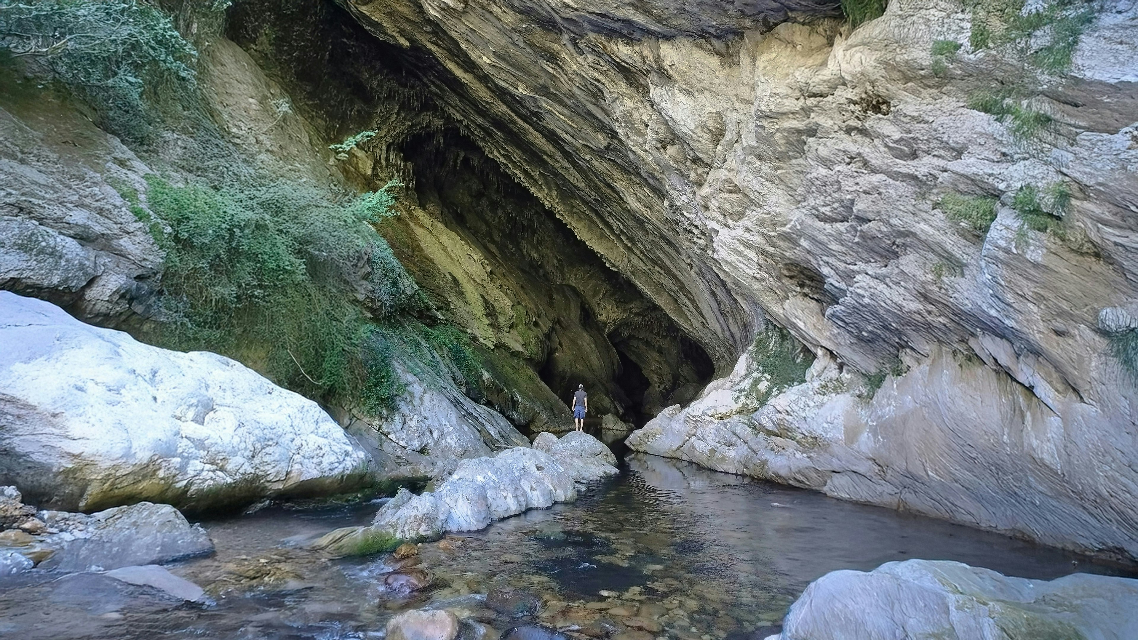 Connecting with the earth at UNESCO-listed Redes Natural Park, home of VAWAA artist Manuel in Spain.